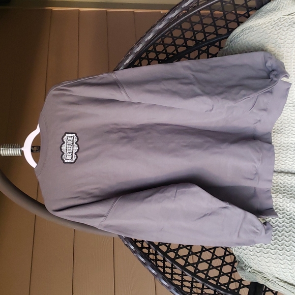 NIB 💚🤍🖤 Beetlejuice x Unique Vintage no feet Polaroid sweatshirt - Picture 6 of 9